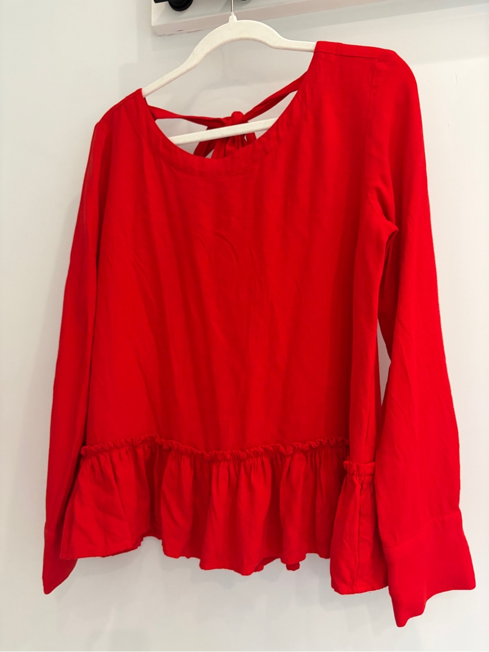 Anthropologie cloth & stone medium Red Long Sleeve Peplum Blouse
